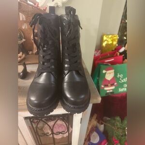 DKNY Black Lace-Up Women's Boots